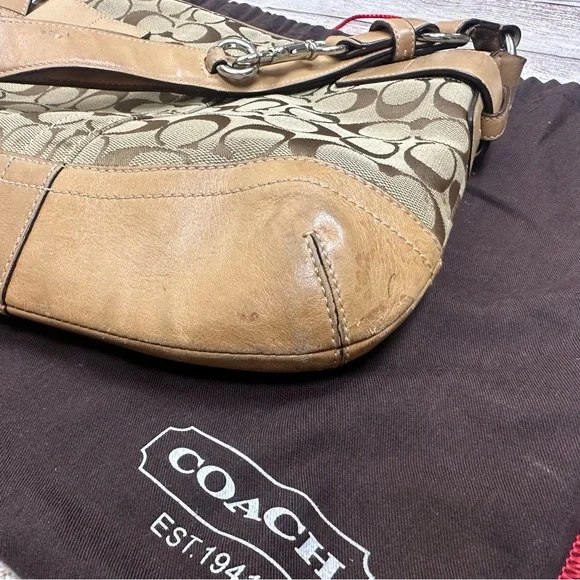 Coach Signature Canvas and Leather Soho 3574 shoulder purse - Picture 14 of 15